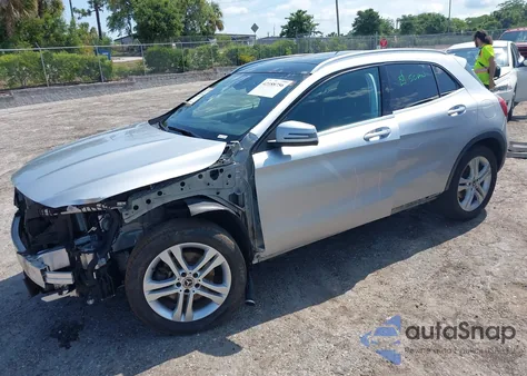 2019 Mercedes-Benz Gla 250 z USA, uszkodzony, nr VIN WDCTG4EB6KU000469